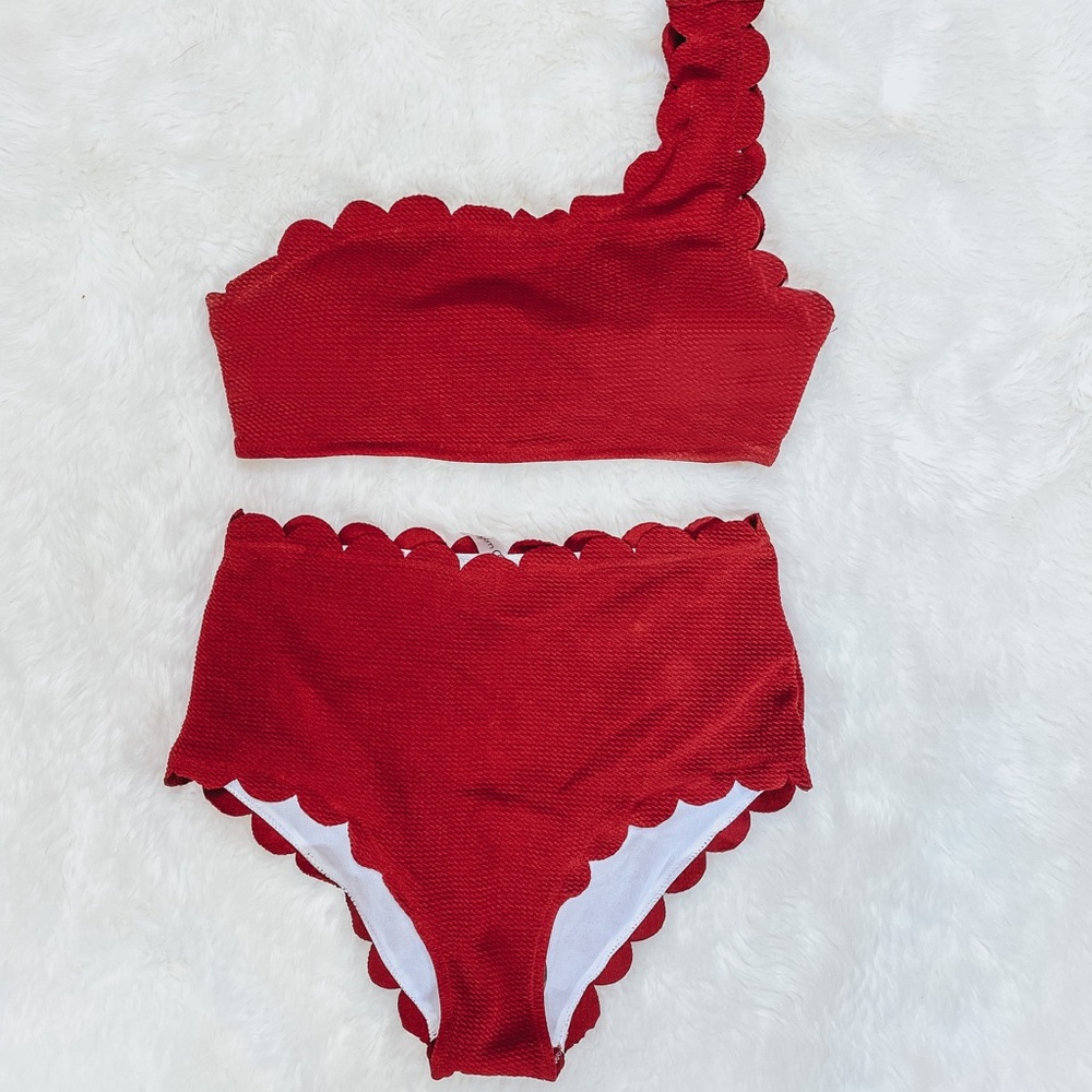One shoulder bikini set